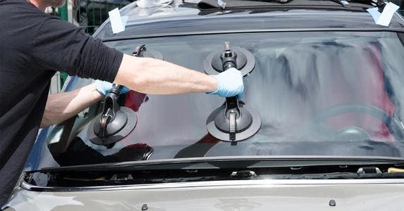 How Much Does It Cost To Replace A Windshield? | Bankrate.com