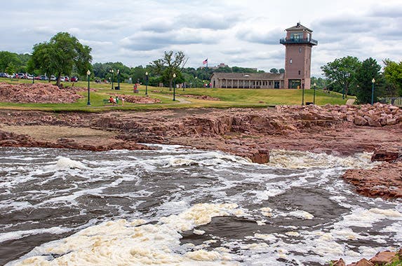 Sioux Falls, S.D. © Ken Wolter/Shutterstock.com