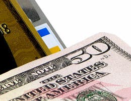 Stop using your credit or debit card © Designpro Studio/Shutterstock.com