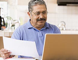 Household bills © Monkey Business Images/Shutterstock.com