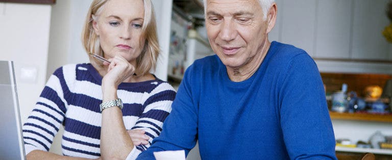 mature-oldermen-seniorstures