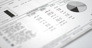 Investment summary © 1125089601/Shutterstock.com