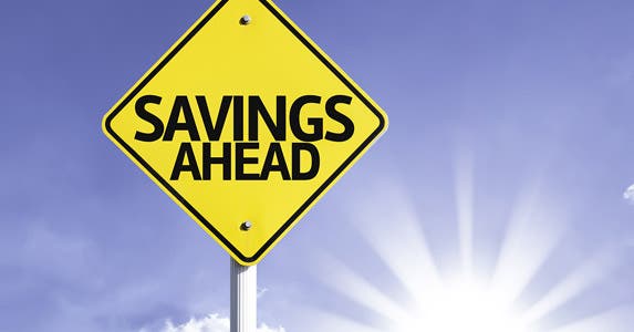 Save money in 5 minutes © Gustavo Frazao/Shutterstock.com