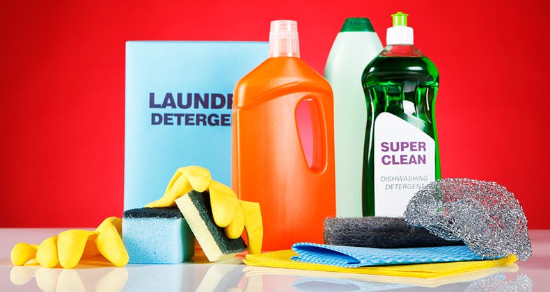 savings-challenge-make-your-own-cleaning-products