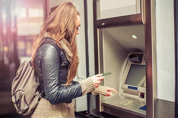 10 banks with the most ATMs 10 banks with the most ATMs | © guruXOX/Shutterstock.com