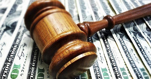 Protection from lawsuits © iStock