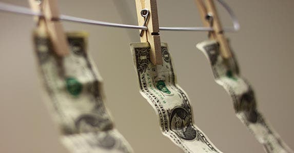 7-defacing-us-currency Defacing U.S. currency | Jesse D. Eriksen/Moment/Getty Images