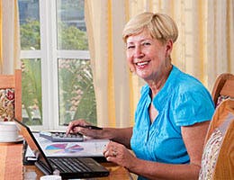 5 (free!) tips for tightwad retirees © michaeljung/Shutterstock.com
