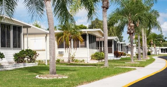 resident owned mobile home parks in bradenton fl