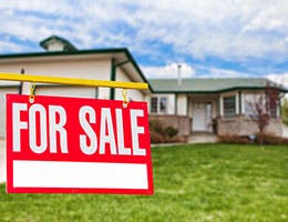 What buyers should ask about a flipped home © Stephen Mcsweeny /Shutterstock.com
