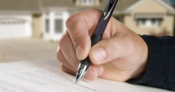 Mistake No. 5: Lowballing instead of negotiating realistically © Bruce Shippee / Fotolia.com
