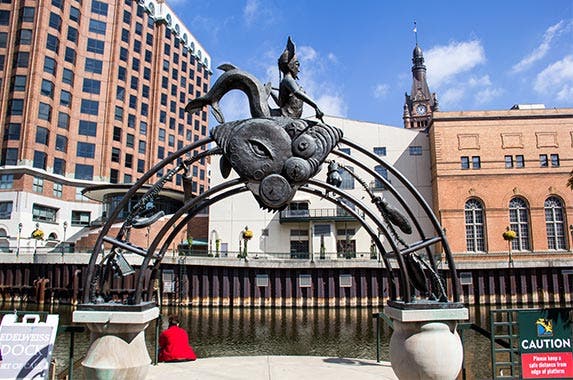 Milwaukee, Wisconsin Milwaukee, Wisconsin © Sue Stokes/Shutterstock.com