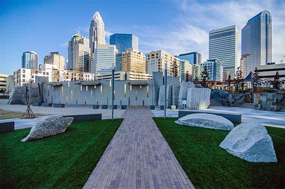 Jacksonville, Florida Jacksonville, Florida © digidreamgrafix/Shutterstock.com