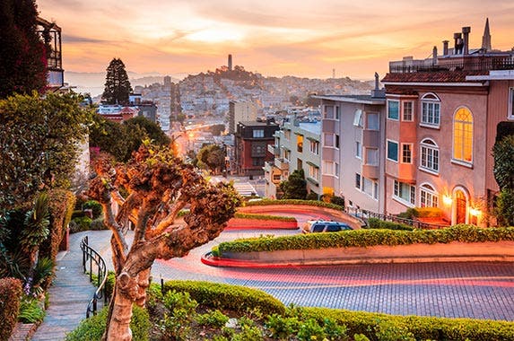 San Francisco San Francisco © f11photo/Shutterstock.com