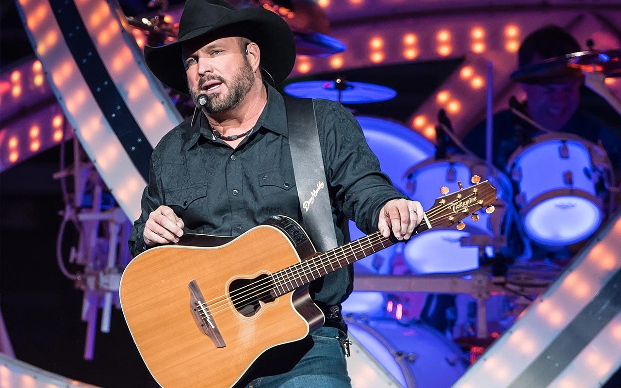 Garth Brooks Net Worth