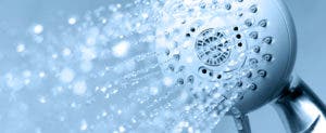 Shower head spraying © ievgen sosnytskyi/Shutterstock.com
