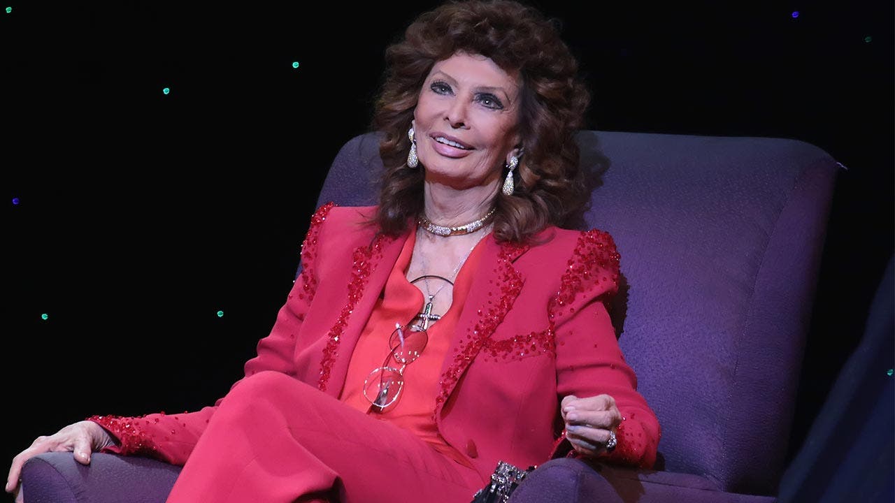 Sophia Loren Net Worth