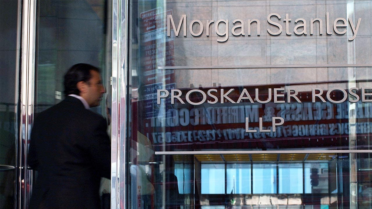 The 15 Largest Banks In America | Bankrate