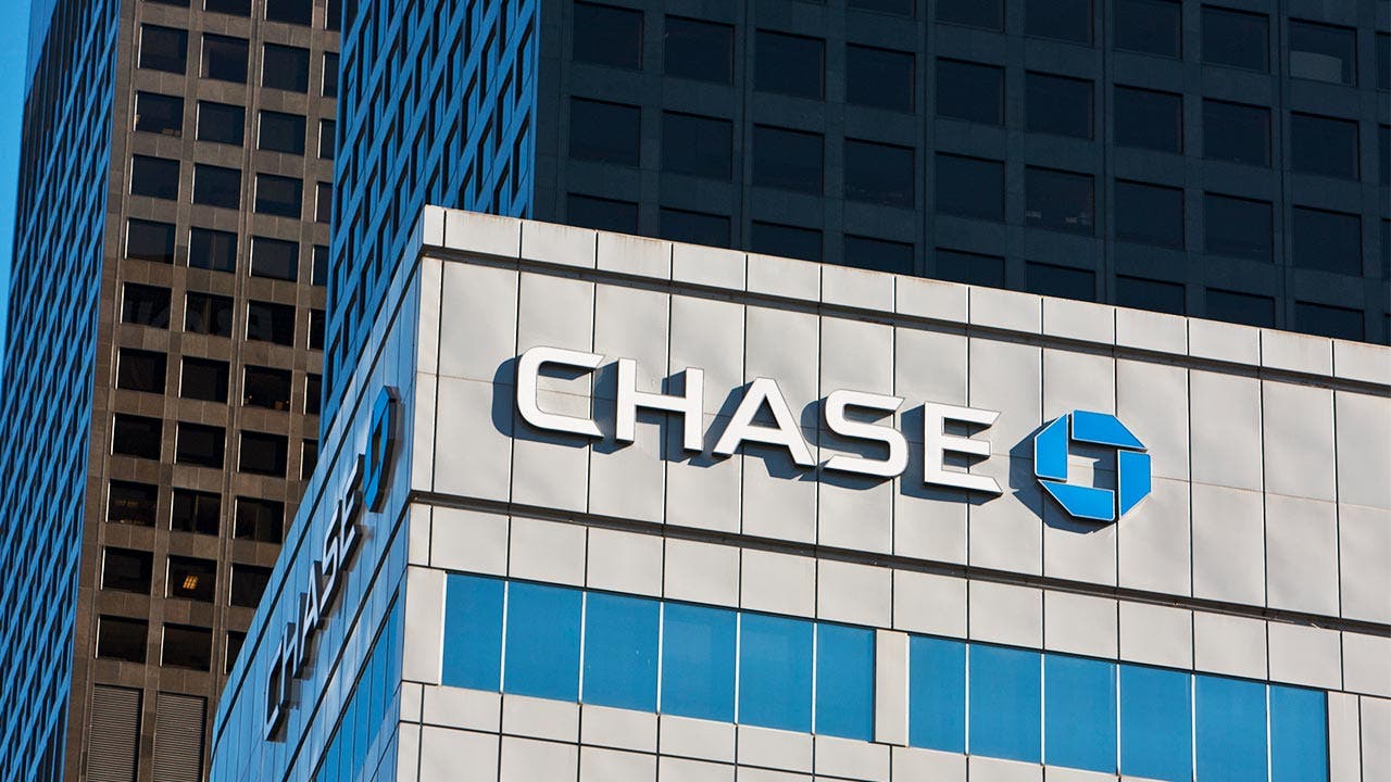 The 15 Largest Banks In America | Bankrate