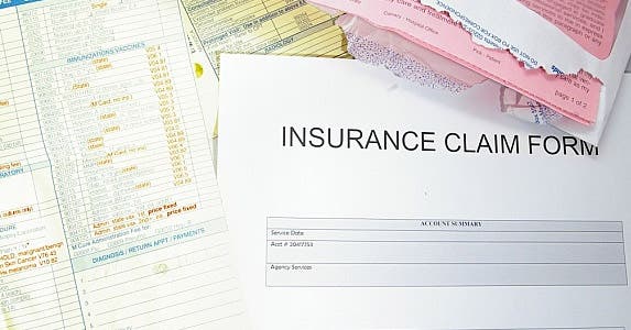 Medical expenses are tax-deductible © zimmytws / Fotolia