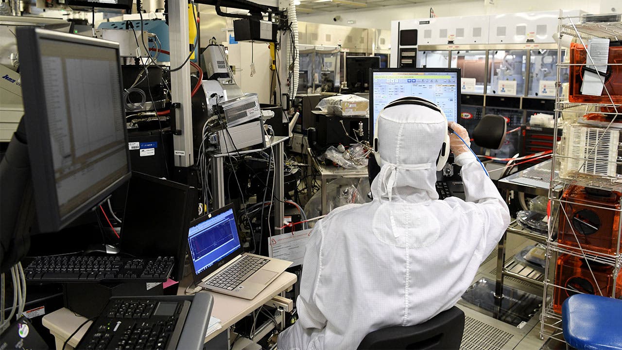 Nuclear science equipment