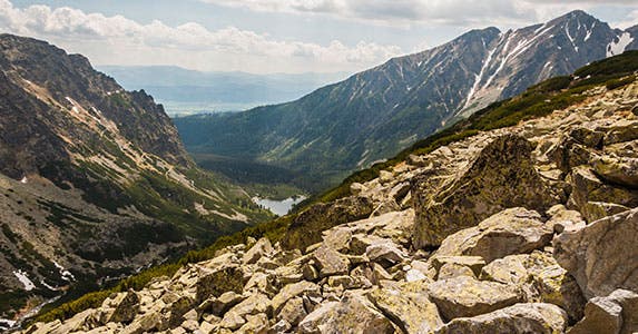 The peaks and valleys of income