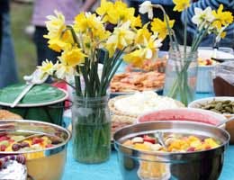 Share a potluck