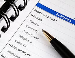 Live within your means © JohnKwan/Shutterstock.com