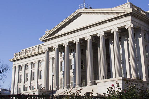 10 fun Federal Reserve facts © Dgrilla/Shutterstock.com