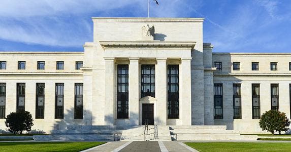 Federal Reserve © Orhan Cam/Shutterstock.com