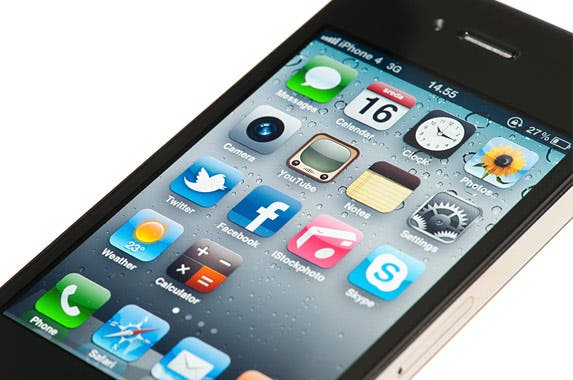 iPhone 4 | iStock.com