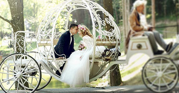 Overspending on weddings Overspending on weddings | IVASHstudio/Shutterstock.com