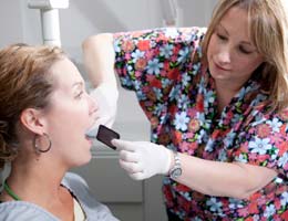 Dental hygienist