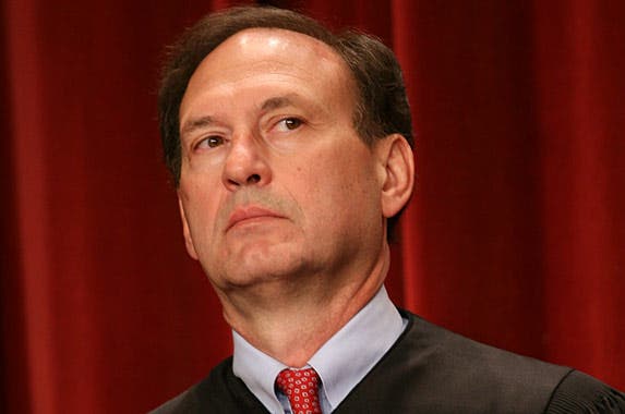 Associate Justice Samuel Alito © Gary Fabiano/Pool/Corbis