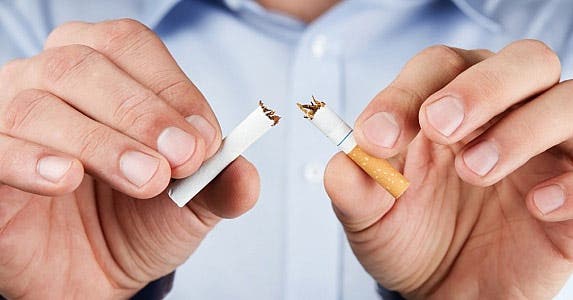 Loosen the grip of vices © rangizzz / Fotolia