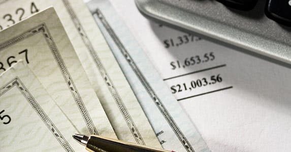 High-income individuals © photastic/Shutterstock.com