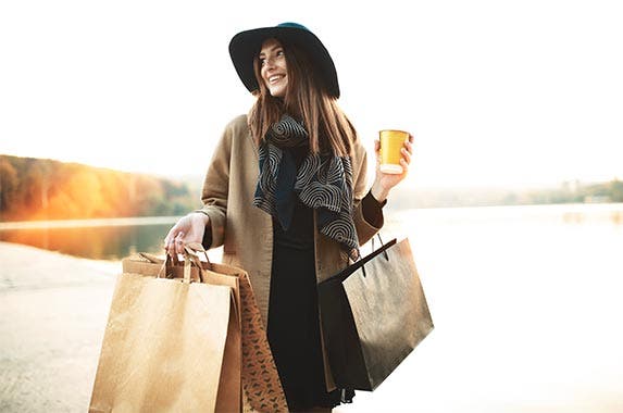 Attention, premium shopper © Sergiu Birca/Shutterstock.com