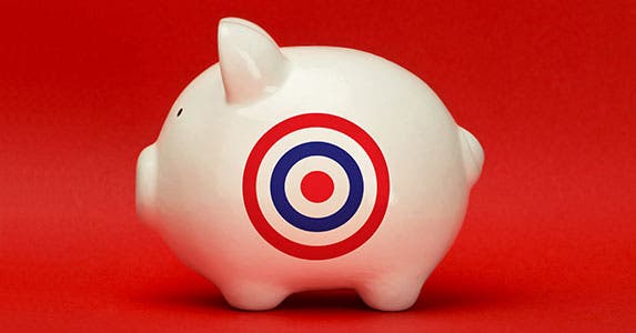Be hit or miss with savings © pogonici/Shutterstock.com