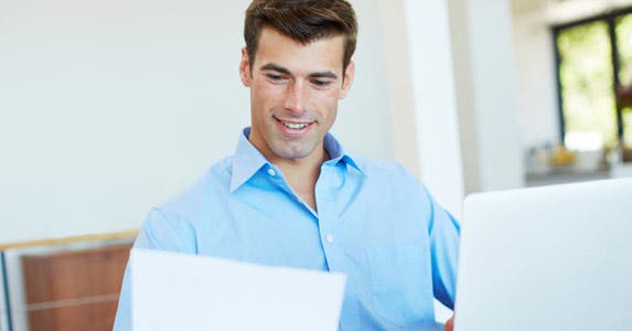 Keep your finances organized © iStock