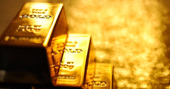 2 big reasons to invest in gold