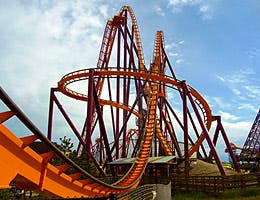 Theme park engineering © Jessica Bethke/Shutterstock.com