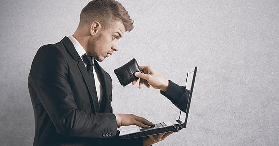 Chilling scammers and hackers © Alphaspirit/Shutterstock.com