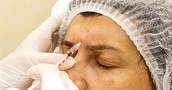 Injections, not infections © Lestertair/Shutterstock.com