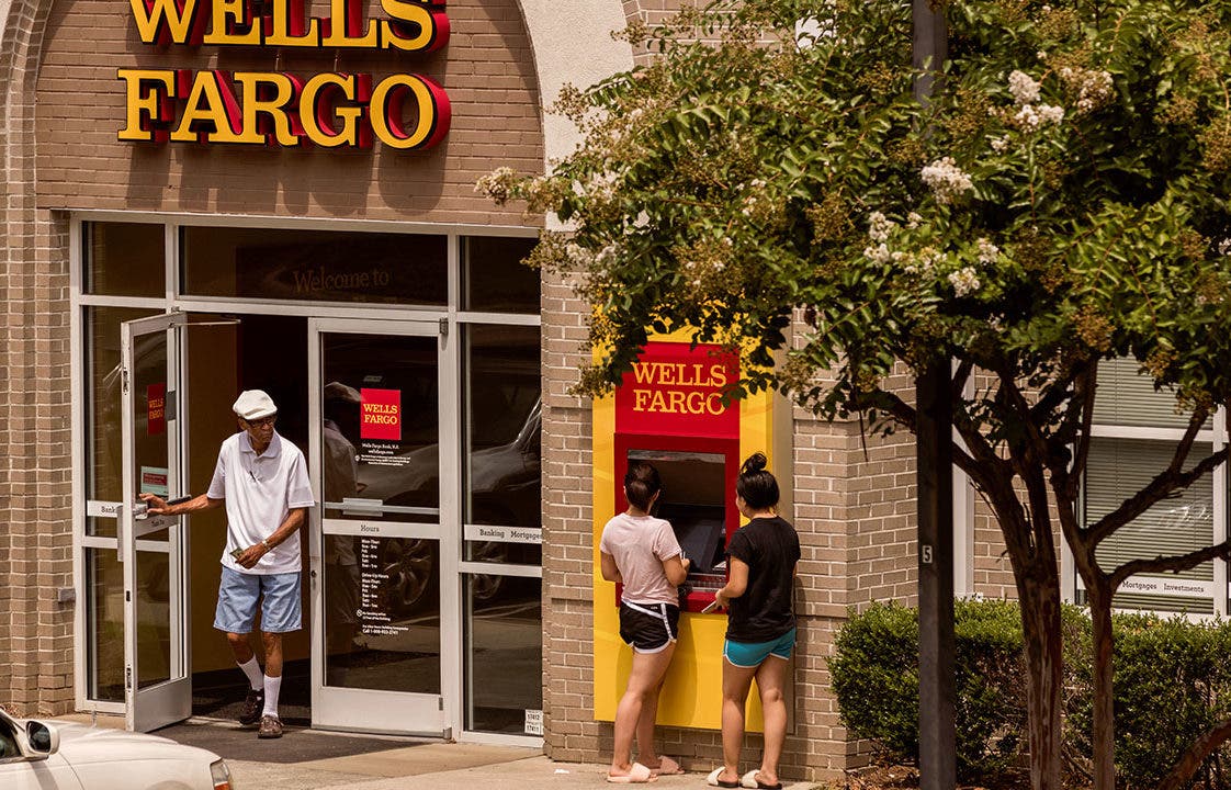 Types Of Banks Are You Banking At A Thrift Bank Or Credit Union