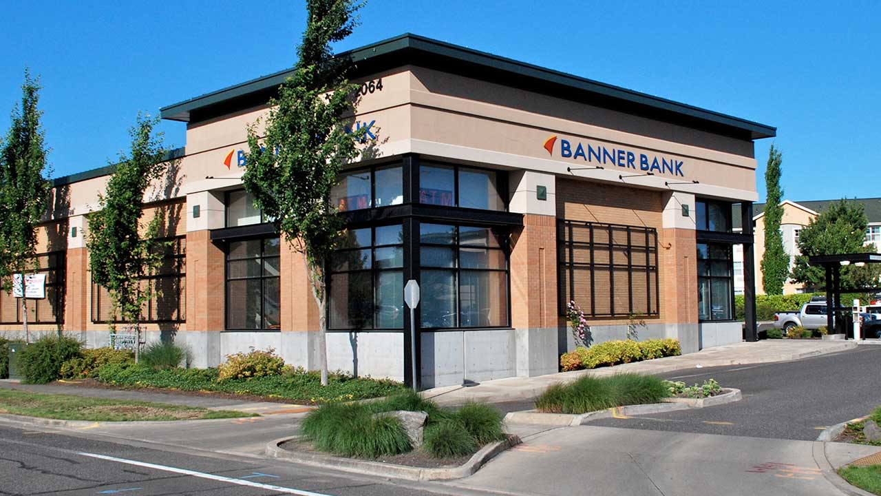 Small Regional Banks Near Me