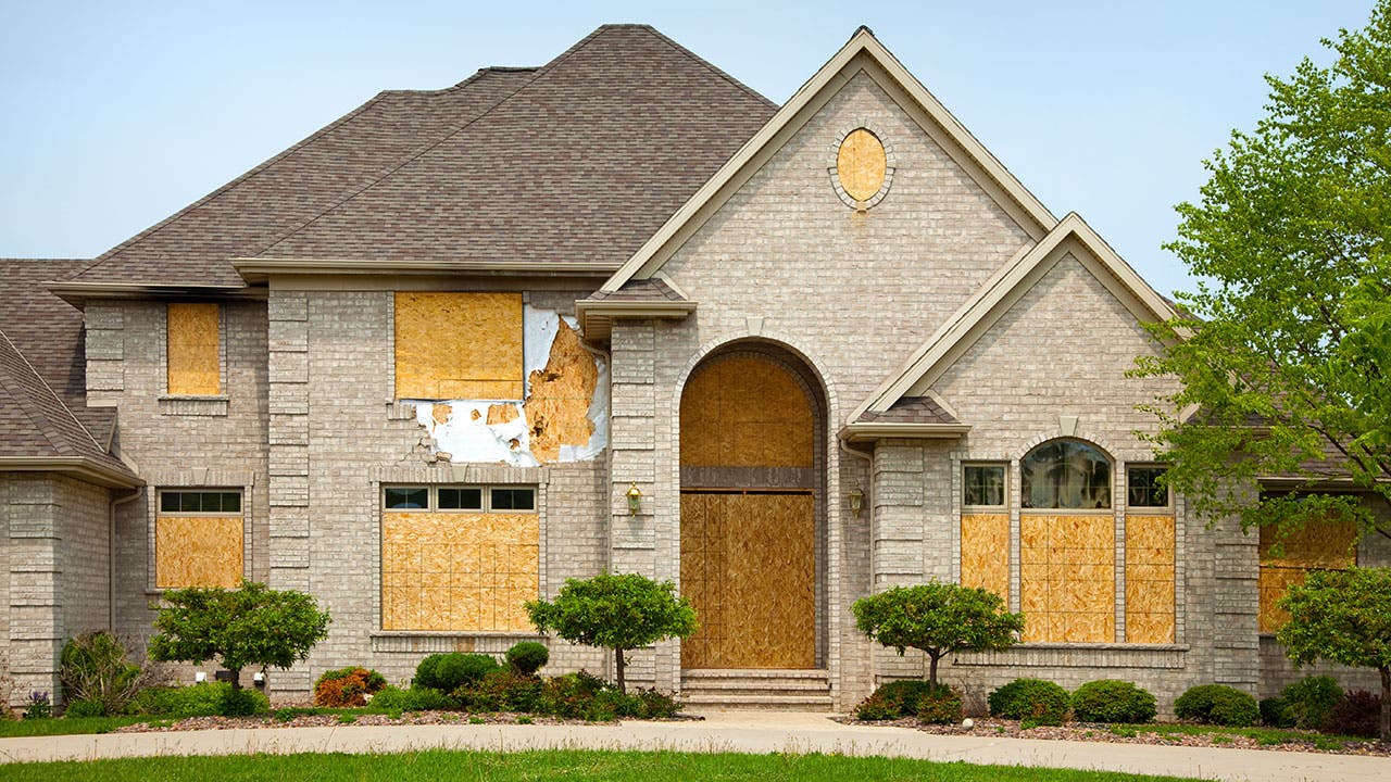 Foreclosed Homes 5 Tips for Buying