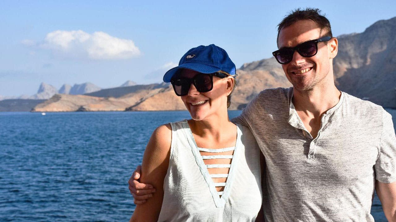 FIRE couple on the coast abroad