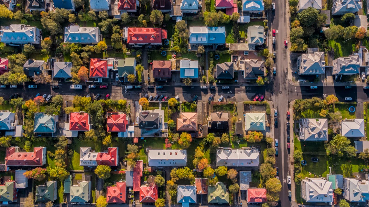 Cheap mortgages are flooding the bond market, creating high-paying investments